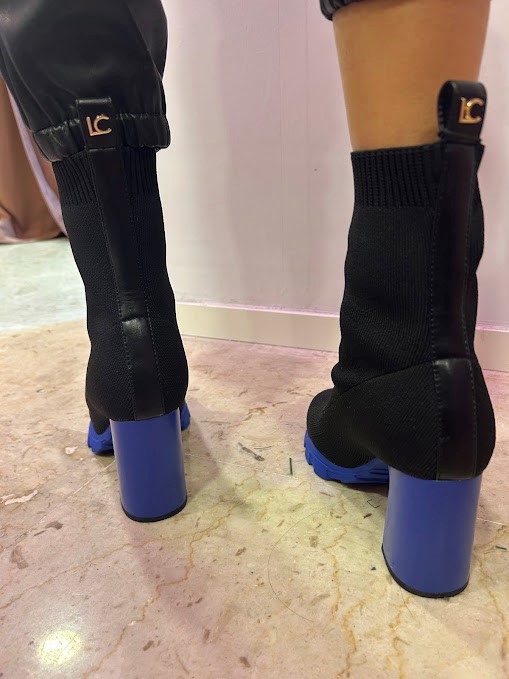 STIVALETTO CALZA CON SUOLA BLU