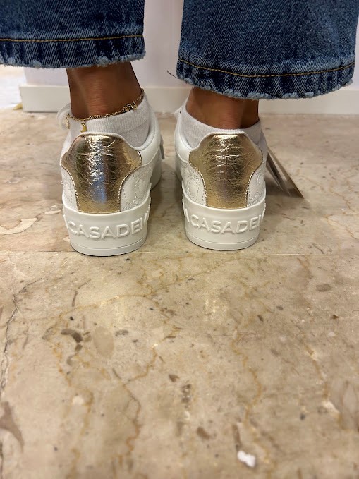 SNEAKERS BIANCA DETTAGLI ORO