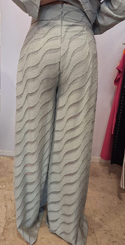 PANTALONE DETTAGLI TRASPARENTI