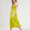 VESTITO CON SPALLINE E VOLANT