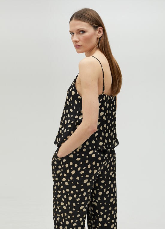 TOP STILE LINGERIE POIS