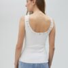 TOP IN MAGLIA CON STRASS SUL COLLO