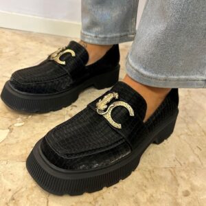 MOCASSINI EFFETTO COCCODRILLO CON LOGO