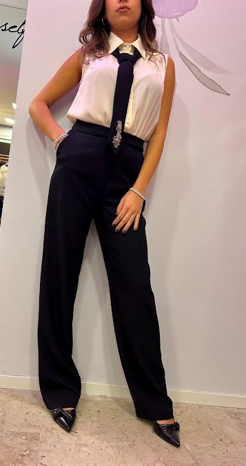 TUTA CON APPLICAZIONI