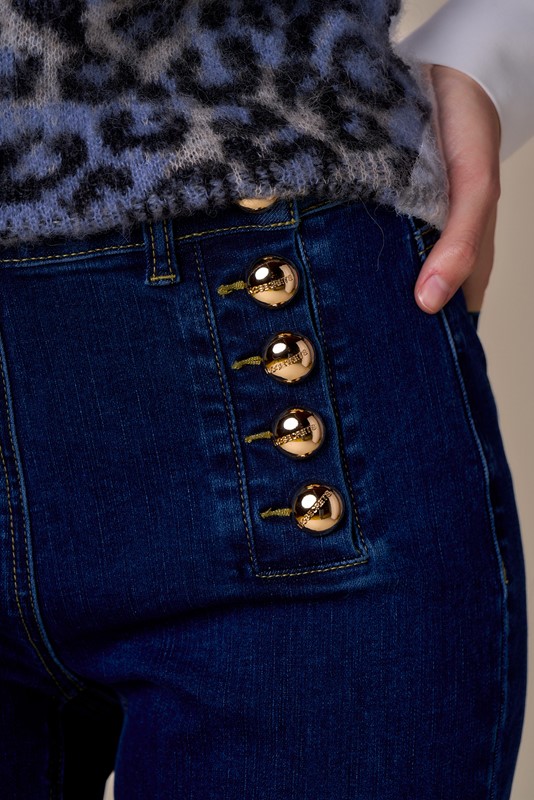 JEANS FLARE NO SECRETS BOTTONI