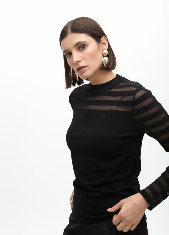 MAGLIA SOTTILE A RIGHE TRASPARENTI