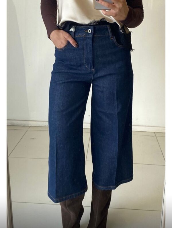 BERMUDA JEANS