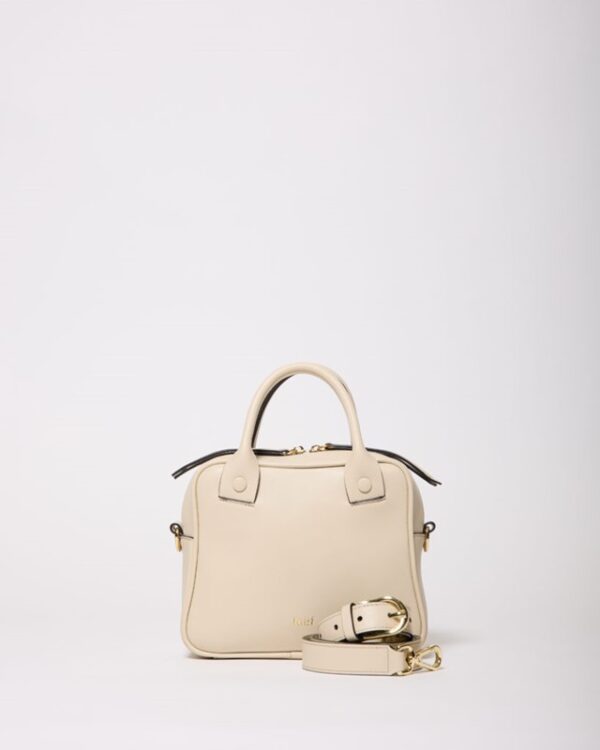 BAULETTO PELLE MARTELLATA CON TRACOLLA