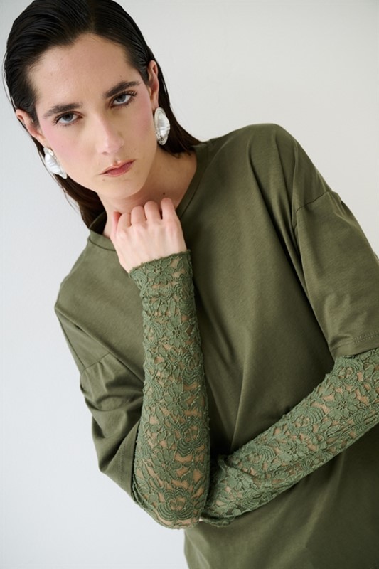 TSHIRT OVER MANICHE PIZZO