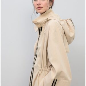 PARKA OVER CON CAPPUCCIO