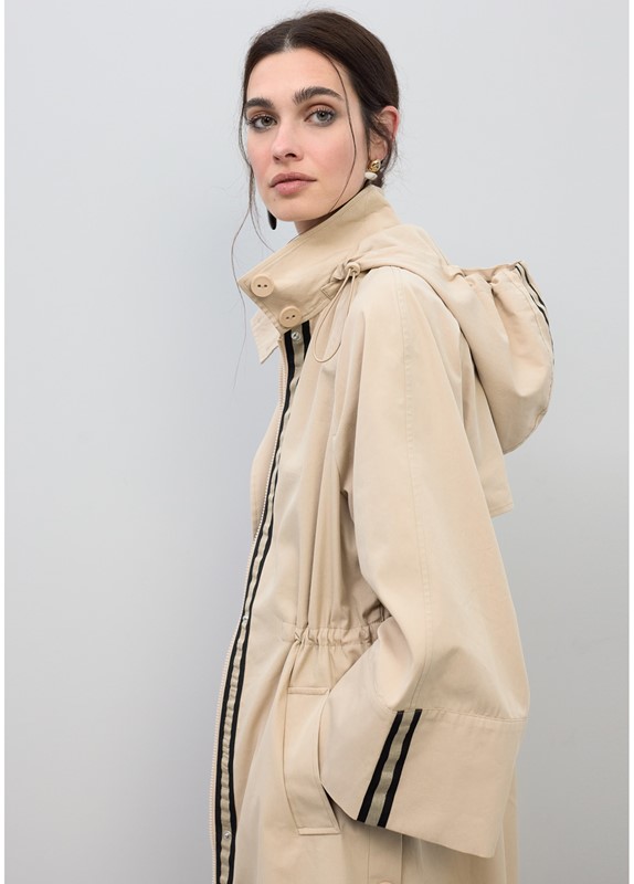 PARKA OVER CON CAPPUCCIO