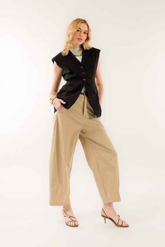 PANTALONE CON CINTURA