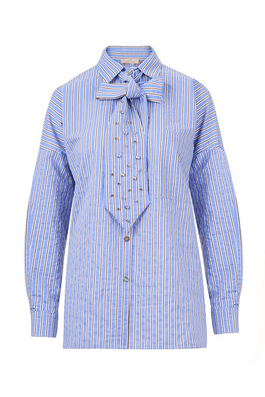 CAMICIA OVER CRAVATTA