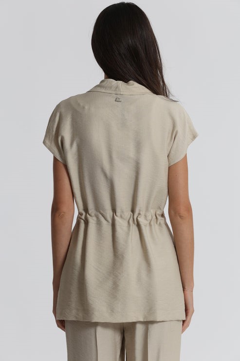 GILET CON DETTAGLIO BORCHIE