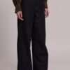 JEANS A PALAZZO CON TASCHE OBLIQUE
